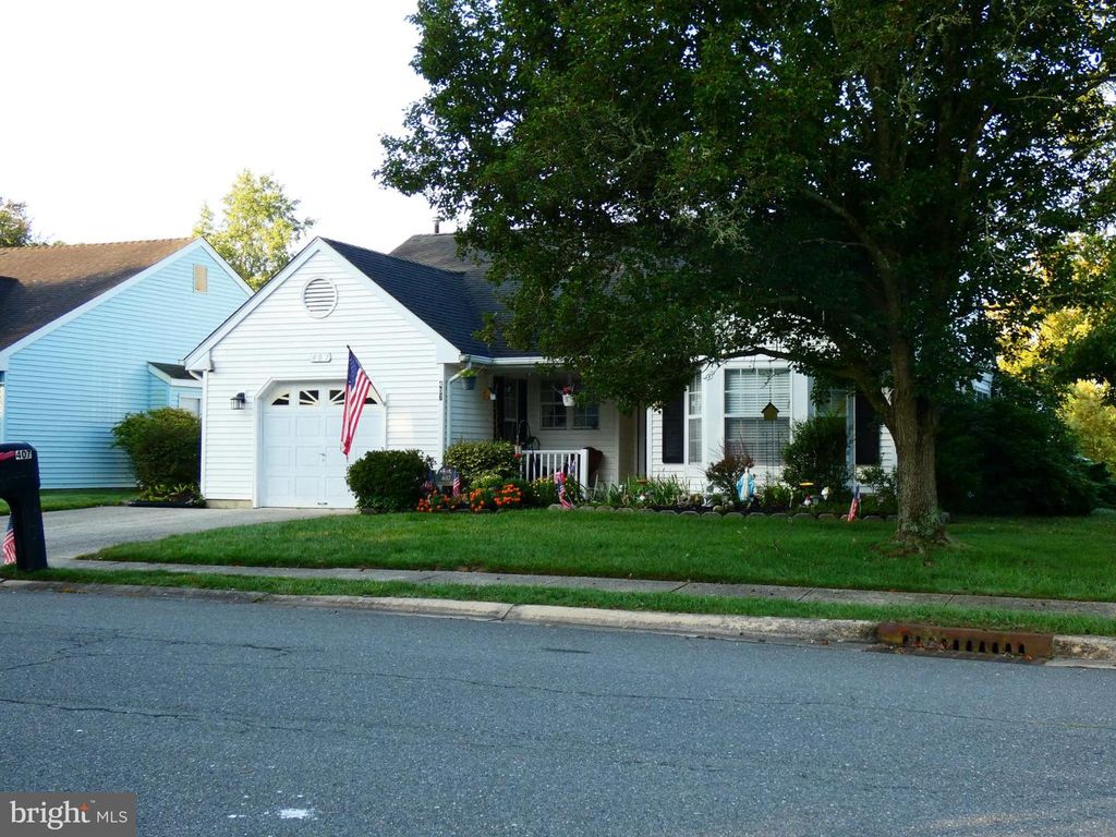 407 LEXINGTON DR, Tuckerton, NJ 08087