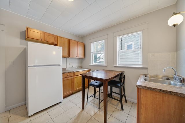 737 E 28TH Street, Erie, PA 16504