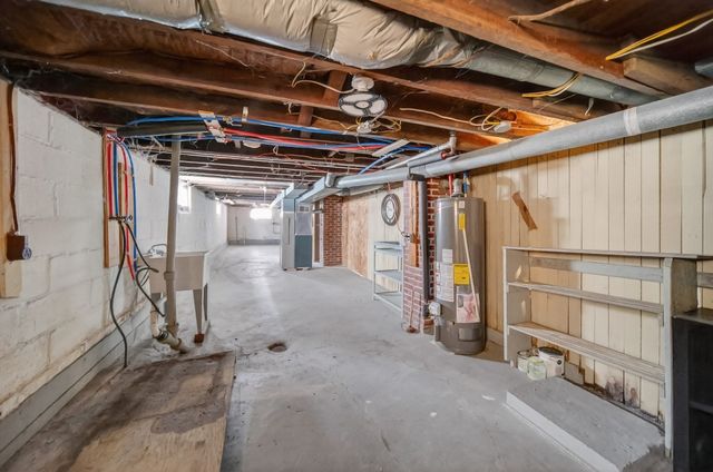 737 E 28TH Street, Erie, PA 16504