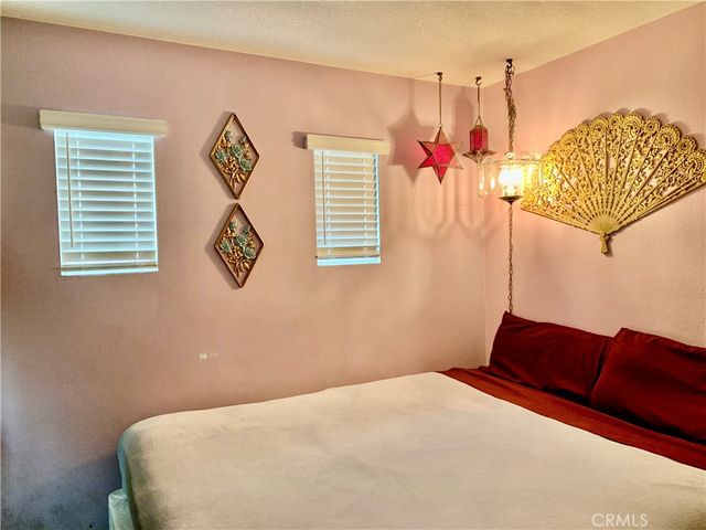 33111 Eagle Point, Yucaipa, CA 92399