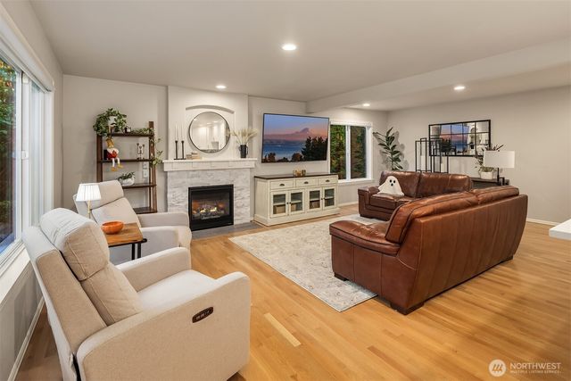 12339 Clubhouse Lane, Mukilteo, WA 98275