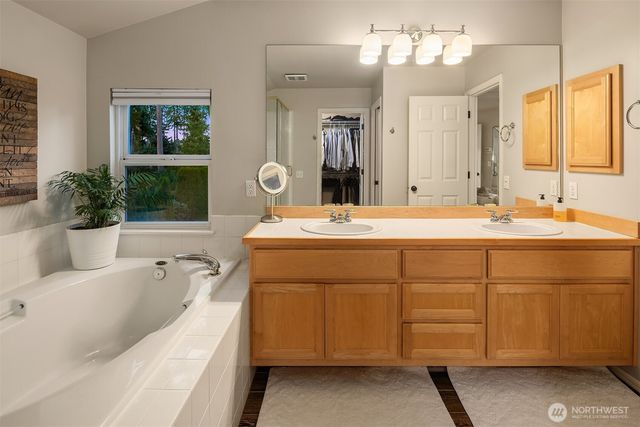 12339 Clubhouse Lane, Mukilteo, WA 98275