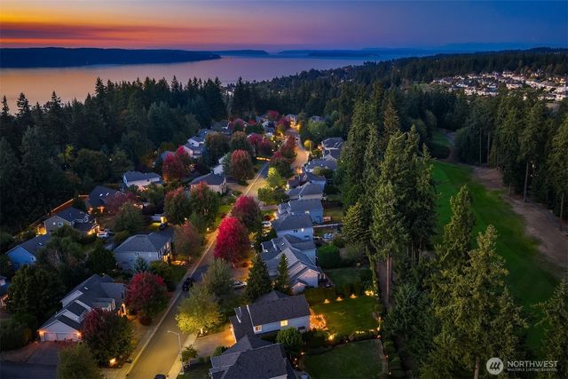 12339 Clubhouse Lane, Mukilteo, WA 98275