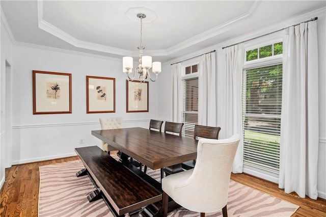 210 Hamilton Way, Roswell, GA 30075