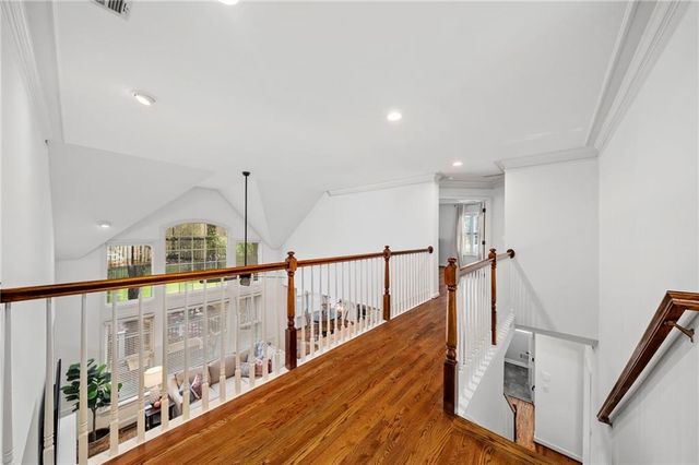 210 Hamilton Way, Roswell, GA 30075