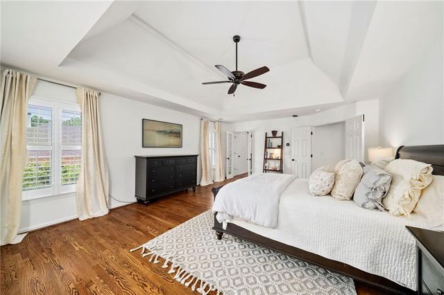 210 Hamilton Way, Roswell, GA 30075