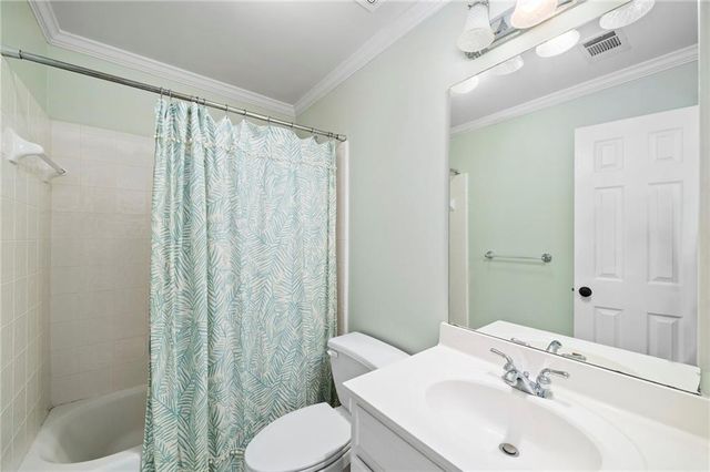 210 Hamilton Way, Roswell, GA 30075