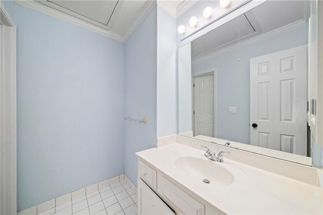 210 Hamilton Way, Roswell, GA 30075
