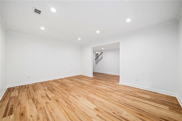 210 Hamilton Way, Roswell, GA 30075