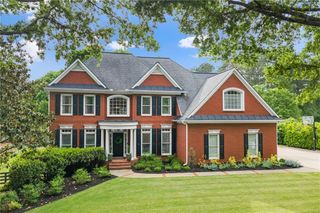 210 Hamilton Way, Roswell, GA 30075