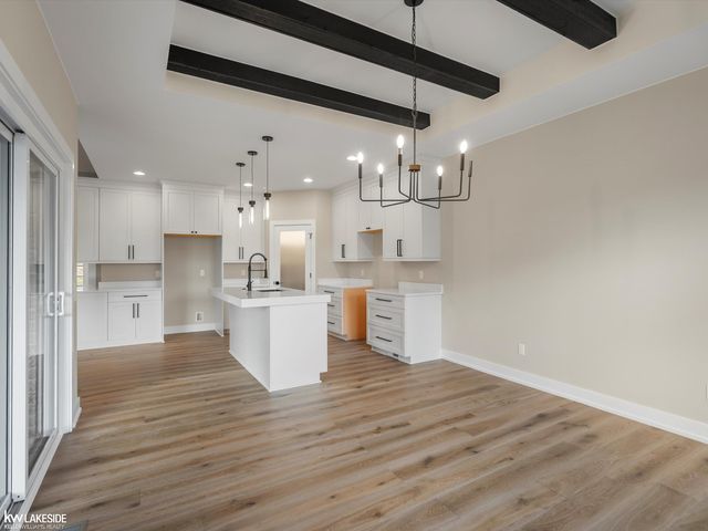 19307 Springbrook Drive, Macomb Twp, MI 48044