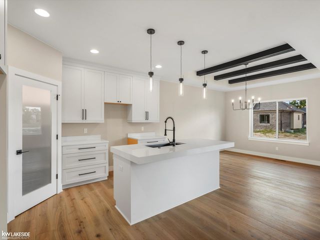 19307 Springbrook Drive, Macomb Twp, MI 48044