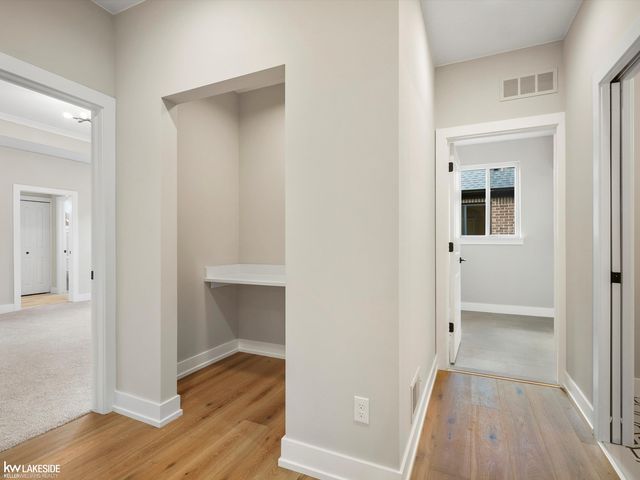 19307 Springbrook Drive, Macomb Twp, MI 48044