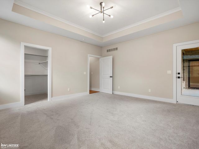 19307 Springbrook Drive, Macomb Twp, MI 48044