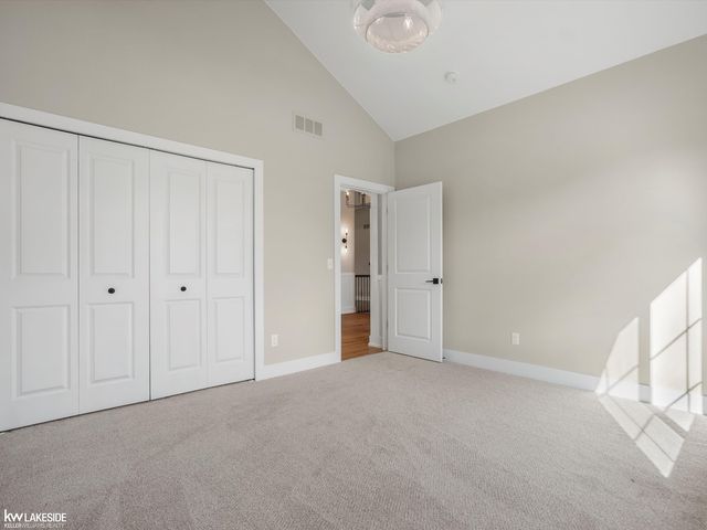 19307 Springbrook Drive, Macomb Twp, MI 48044