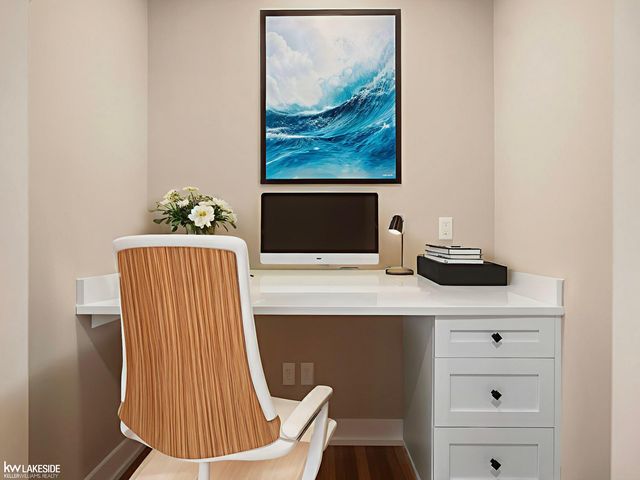 19307 Springbrook Drive, Macomb Twp, MI 48044