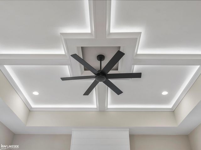 19307 Springbrook Drive, Macomb Twp, MI 48044