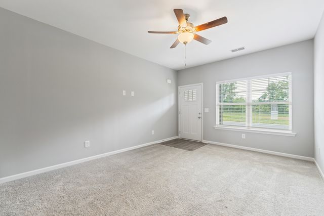 108 Stonehenge Circle, Manchester, TN 37355