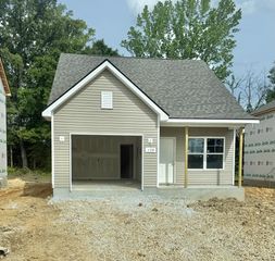 108 Stonehenge Circle, Manchester, TN 37355