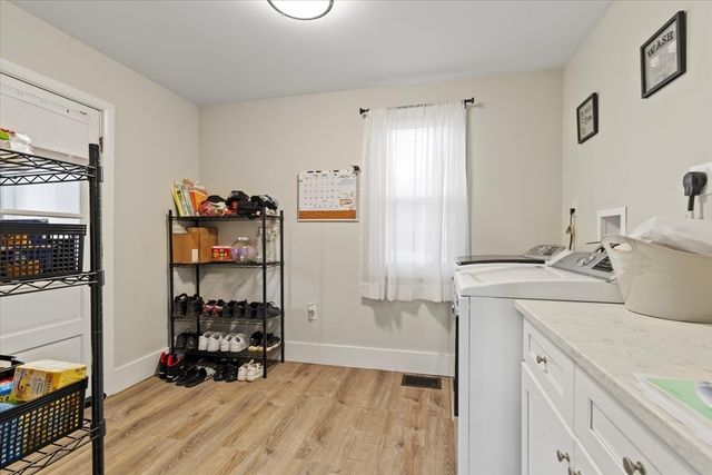 1 Ralph Ave, Worcester, MA 01604
