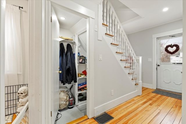 1 Ralph Ave, Worcester, MA 01604