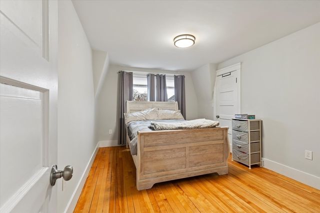1 Ralph Ave, Worcester, MA 01604