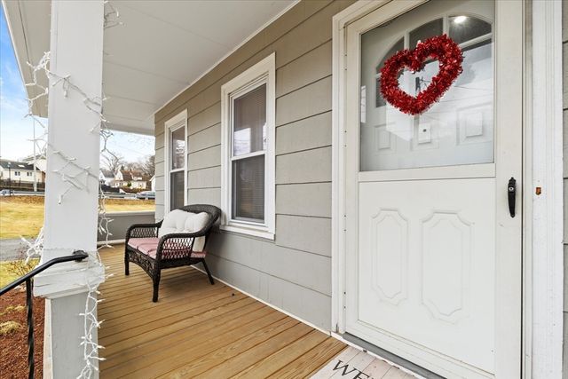 1 Ralph Ave, Worcester, MA 01604