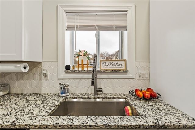 1 Ralph Ave, Worcester, MA 01604