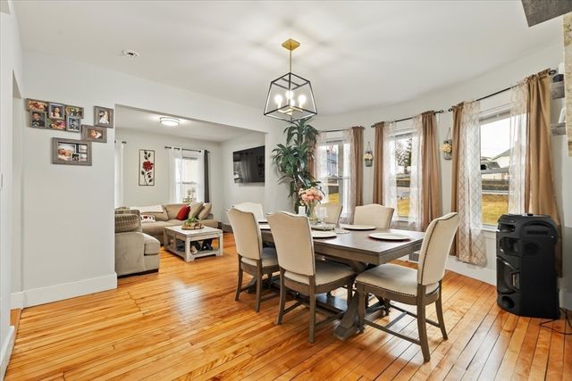 1 Ralph Ave, Worcester, MA 01604
