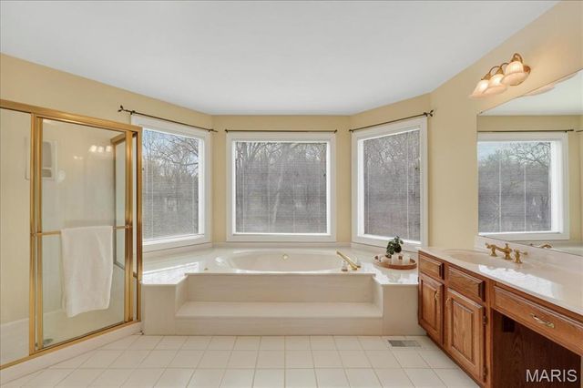 17755 Drummer Lane, Wildwood, MO 63005