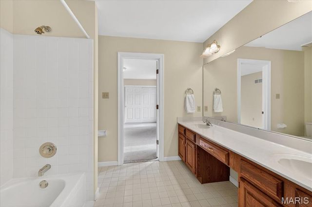 17755 Drummer Lane, Wildwood, MO 63005