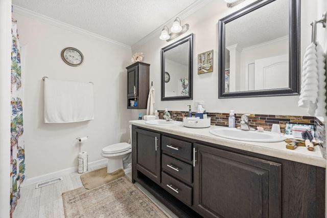 1004 Greencrest Ct., Conway, SC 29526
