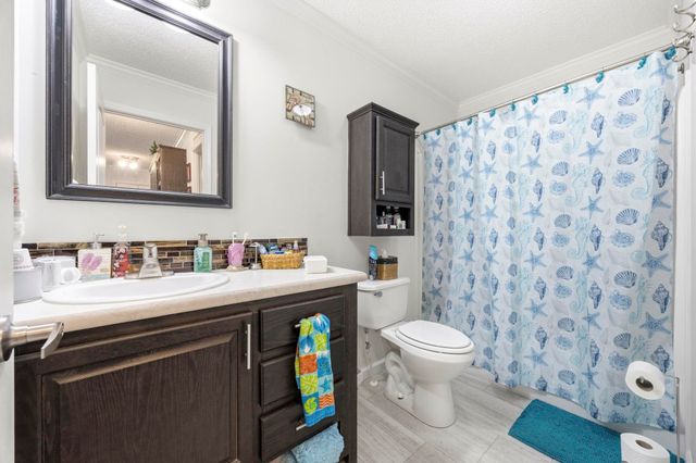 1004 Greencrest Ct., Conway, SC 29526