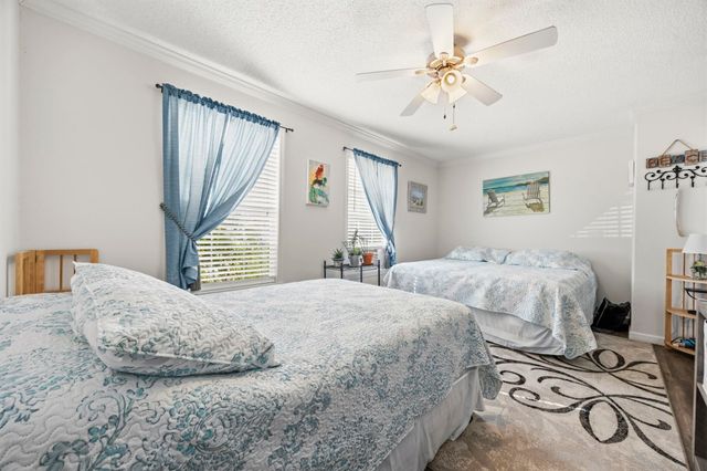 1004 Greencrest Ct., Conway, SC 29526