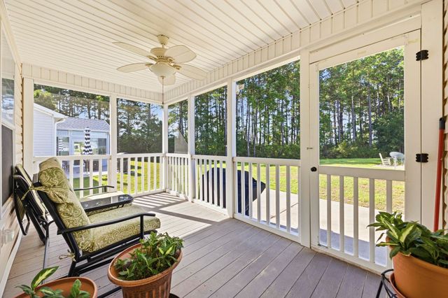 1004 Greencrest Ct., Conway, SC 29526