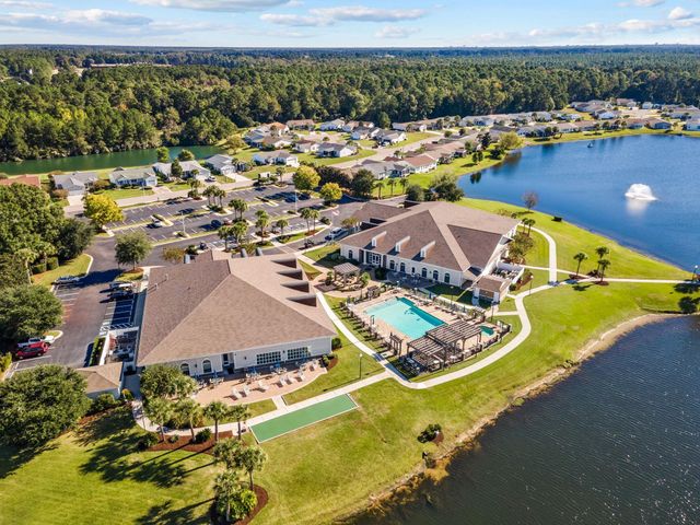 1004 Greencrest Ct., Conway, SC 29526