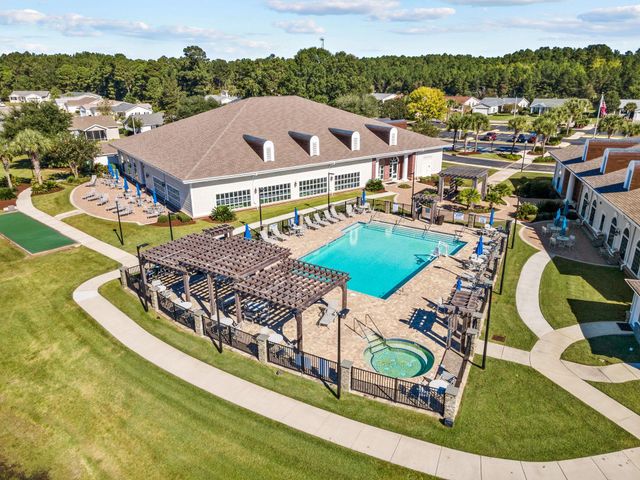 1004 Greencrest Ct., Conway, SC 29526