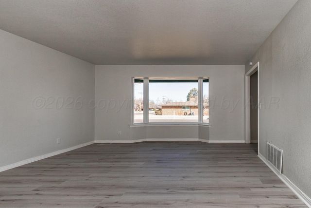 2414 14th Avenue, Canyon, TX 79015