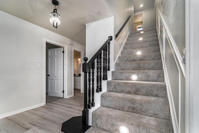 2414 14th Avenue, Canyon, TX 79015