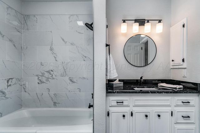 2414 14th Avenue, Canyon, TX 79015