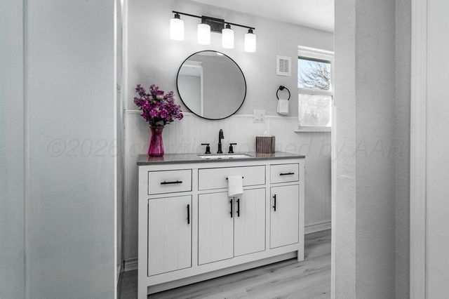 2414 14th Avenue, Canyon, TX 79015