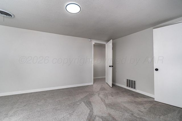 2414 14th Avenue, Canyon, TX 79015