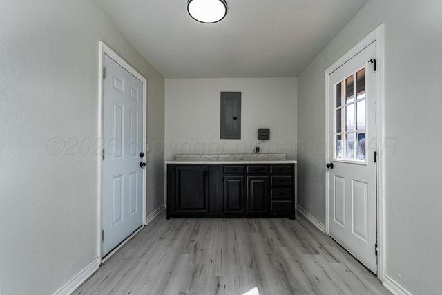 2414 14th Avenue, Canyon, TX 79015