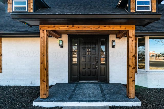 2414 14th Avenue, Canyon, TX 79015