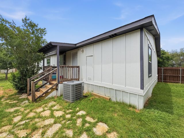 5120 San Marcos Court, Granbury, TX 76048
