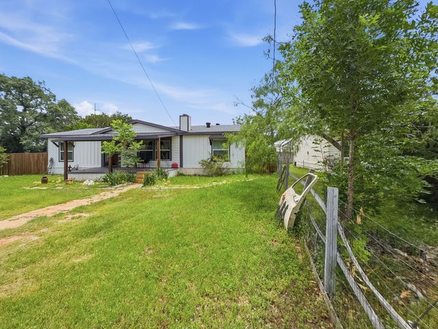 5120 San Marcos Court, Granbury, TX 76048