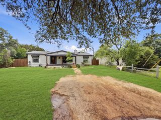 5120 San Marcos Court, Granbury, TX 76048