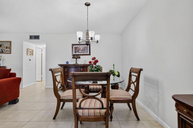 5181 LAKEFRONT Boulevard B, Delray Beach, FL 33484