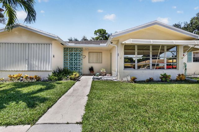 5181 LAKEFRONT Boulevard B, Delray Beach, FL 33484