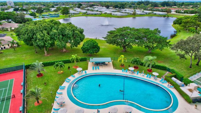 5181 LAKEFRONT Boulevard B, Delray Beach, FL 33484